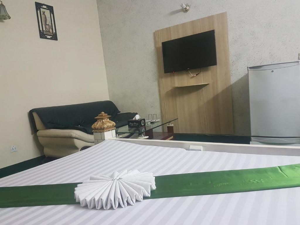 Step Inn Guest House Lahore - image 7