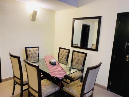 Royal Two Bed Room Luxury Apartment Gulberg - image 8