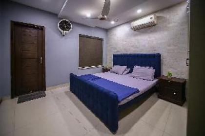 Two Bedroom Private Apartment opposite DHA Phase8. - image 9