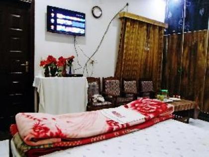 Safest Place for Couple Stay in Lahore - image 2