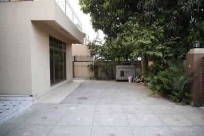 6 Bedroom private home in Dha Lahore- Phase1 Entire House - image 11