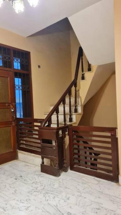 6 Bedroom private home in Dha Lahore- Phase1 Entire House - image 8