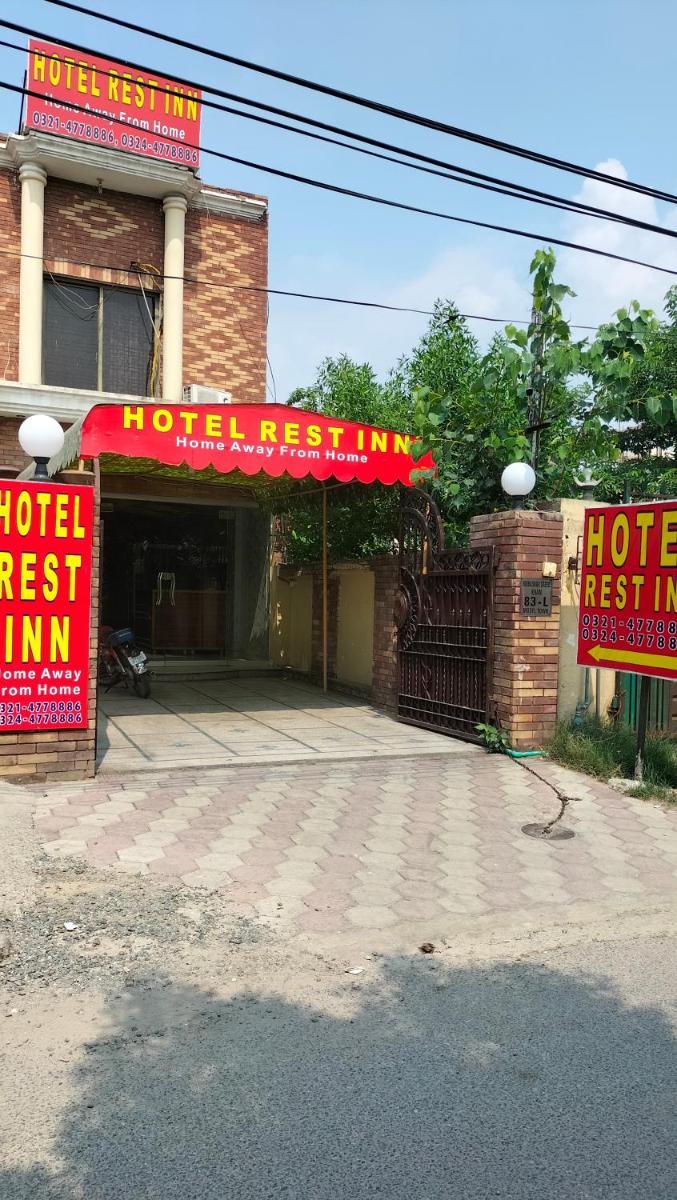 Hotel Rest INN - image 3