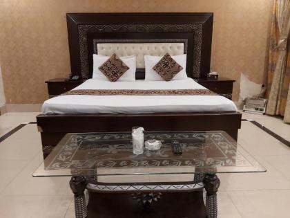 Visit Inn Hotel One Lahore 