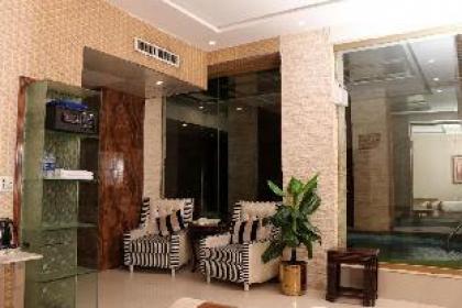 Hilton Suites Gulberg Lahore - image 4