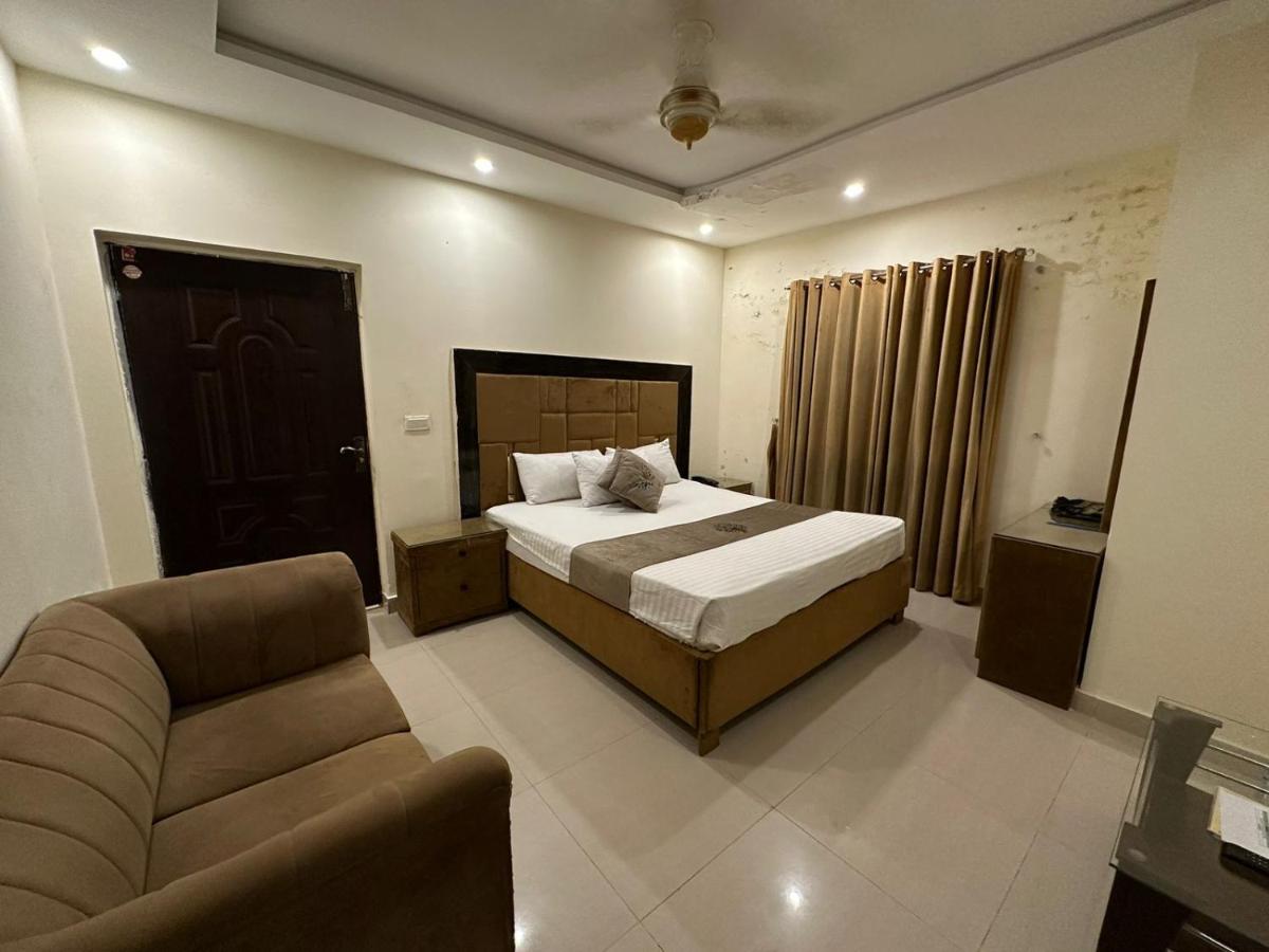 Hotel Green Fort Gulberg - main image