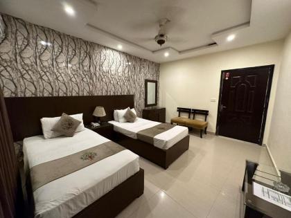 Hotel Green Fort Gulberg - image 14