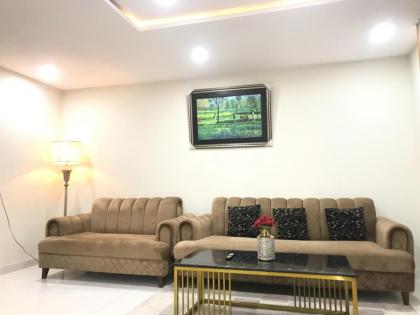 Mukhtar Homes Bahria Town Lahore - image 4