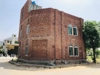 Hosteller - Hostel & Hotel Johar Town Lahore - image 12