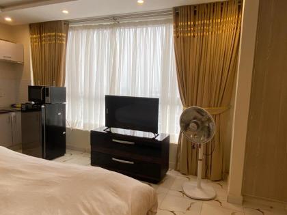 Luxe Suites Bahria Town Lahore - image 12