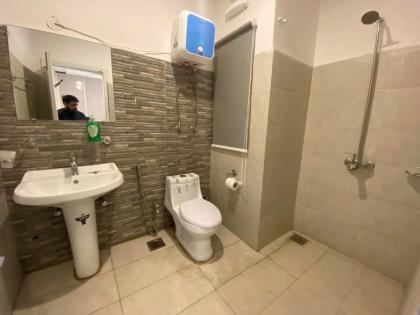 Luxe Suites Bahria Town Lahore - image 13