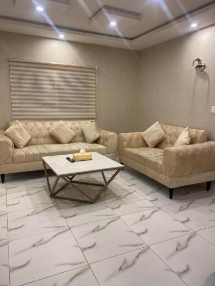 Luxe Suites Bahria Town Lahore - image 17