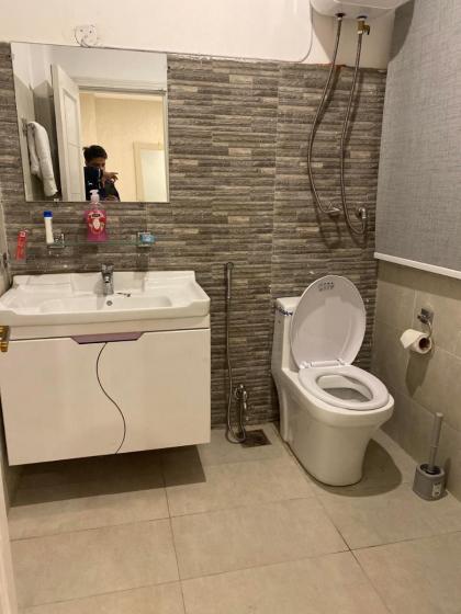 Luxe Suites Bahria Town Lahore - image 18