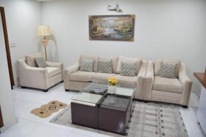 Luxury Serviced Apartment in Bahria Town Lahore - image 19