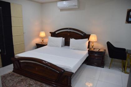 Cozy Studio Apartment in Bahria Lahore 