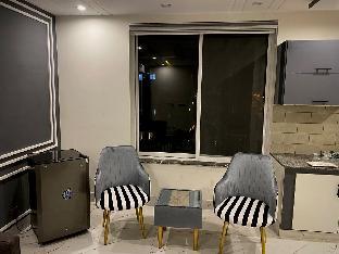 1bedroom serviced appartment at Porsche location - image 6