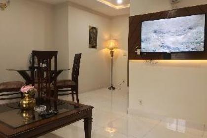 One Bed Apartment in Bahria Town Lahore - image 10