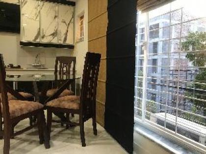 Spacious Furnished Apartment in Bahria Town Lahore - image 12