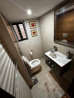 Airreside Hotel Apartments DHA Lahore - image 5