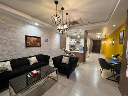 GOLD crest sunset luxury apartment - image 12