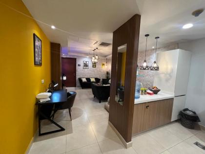 GOLD crest sunset luxury apartment - image 20