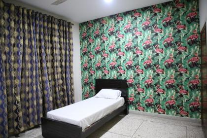 6Bedroom Villa DHA Lahore - image 11