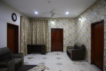 6Bedroom Villa DHA Lahore - image 8