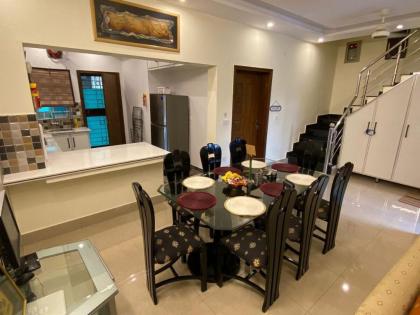 Brand New - 4 Bedroom - Luxurious - Park Villa - image 6