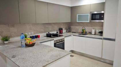 Penta Square Luxury Studio Apartment - image 9