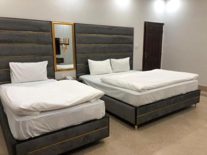 Hotel Five Season Lahore - image 4