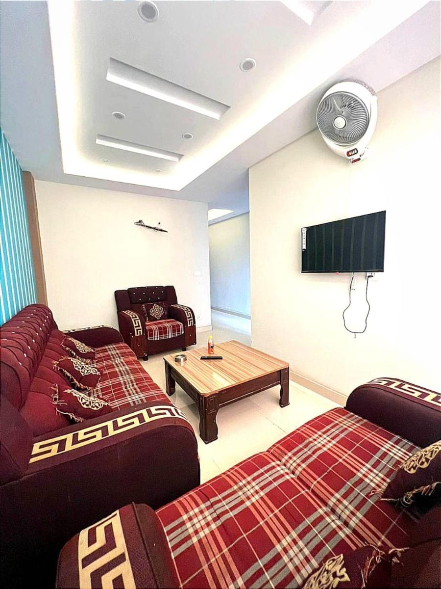 Per Day Or Daily Basis Furnished Flat Apartment Available - image 7