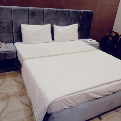 Hotel Gulberg Lodges MM Alam Road Gulberg Cavalry Lahore - image 22