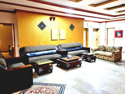 Royal Pakeeza Hotel - image 23