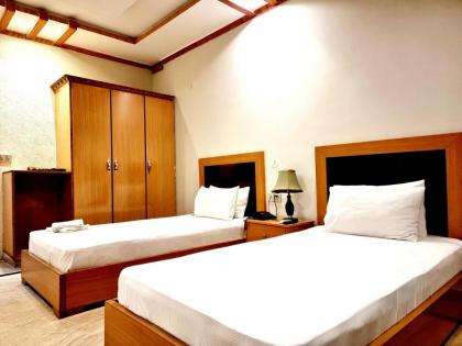 Royal Pakeeza Hotel - image 25