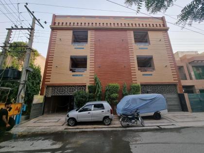 Royal Pakeeza Hotel - image 27