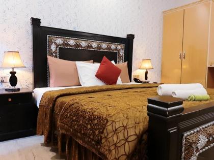 Royal Pakeeza Hotel - image 29