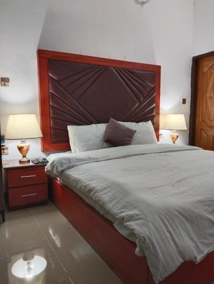 Homewood Suites Family Guest House & Apartments - image 25