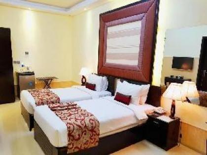 Hotel Grand Enclave Hotel - image 22