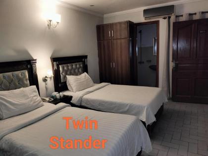Chancery Hotel - image 29