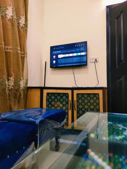 House in Lahore - image 22