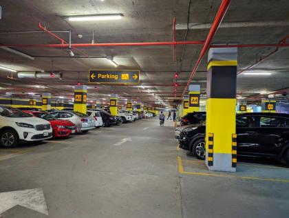 Sunset View One-Bed Apartment - image 27