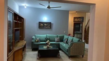 4 bed Spacious Villa - image 28