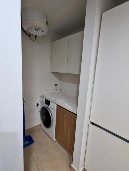 Sunset View Executive One-bed Apartment - image 23