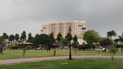 Luxury apartment in Gold Crest Mall 1 bed - image 23