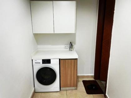 Luxury apartment in Gold Crest Mall 1 bed - image 26