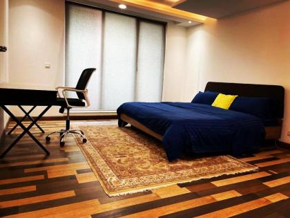 Luxury apartment in Gold Crest Mall 1 bed - image 30