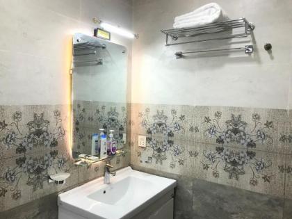 Luxury Serviced Apartment in Bahria Town Lahore - image 21