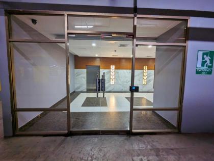 Goldcrest Mall One-bed Penthouse - image 28