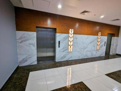 Goldcrest Mall One-bed Penthouse - image 30